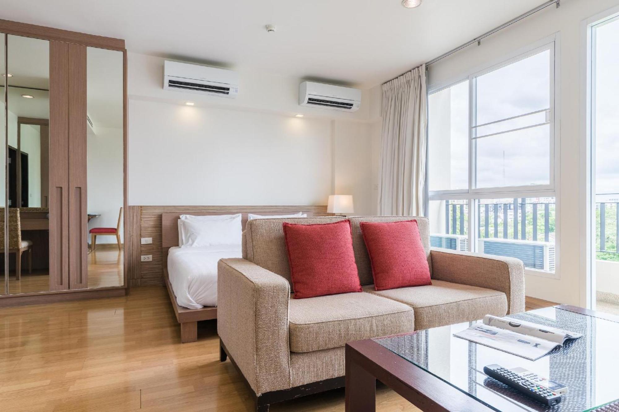 Bangkok Patio Bts Sanam Pao Aparthotel Kültér fotó