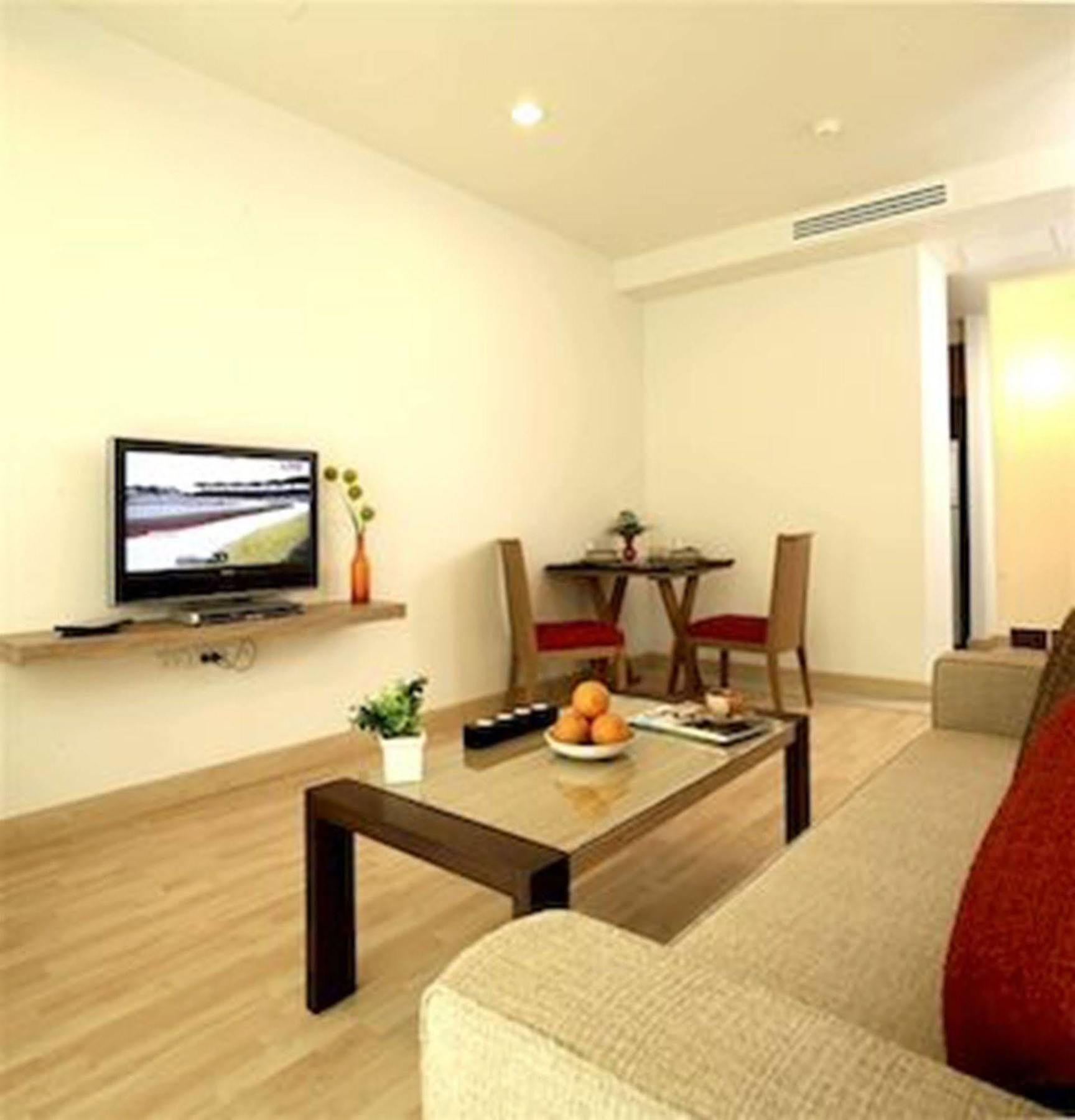 Bangkok Patio Bts Sanam Pao Aparthotel Kültér fotó